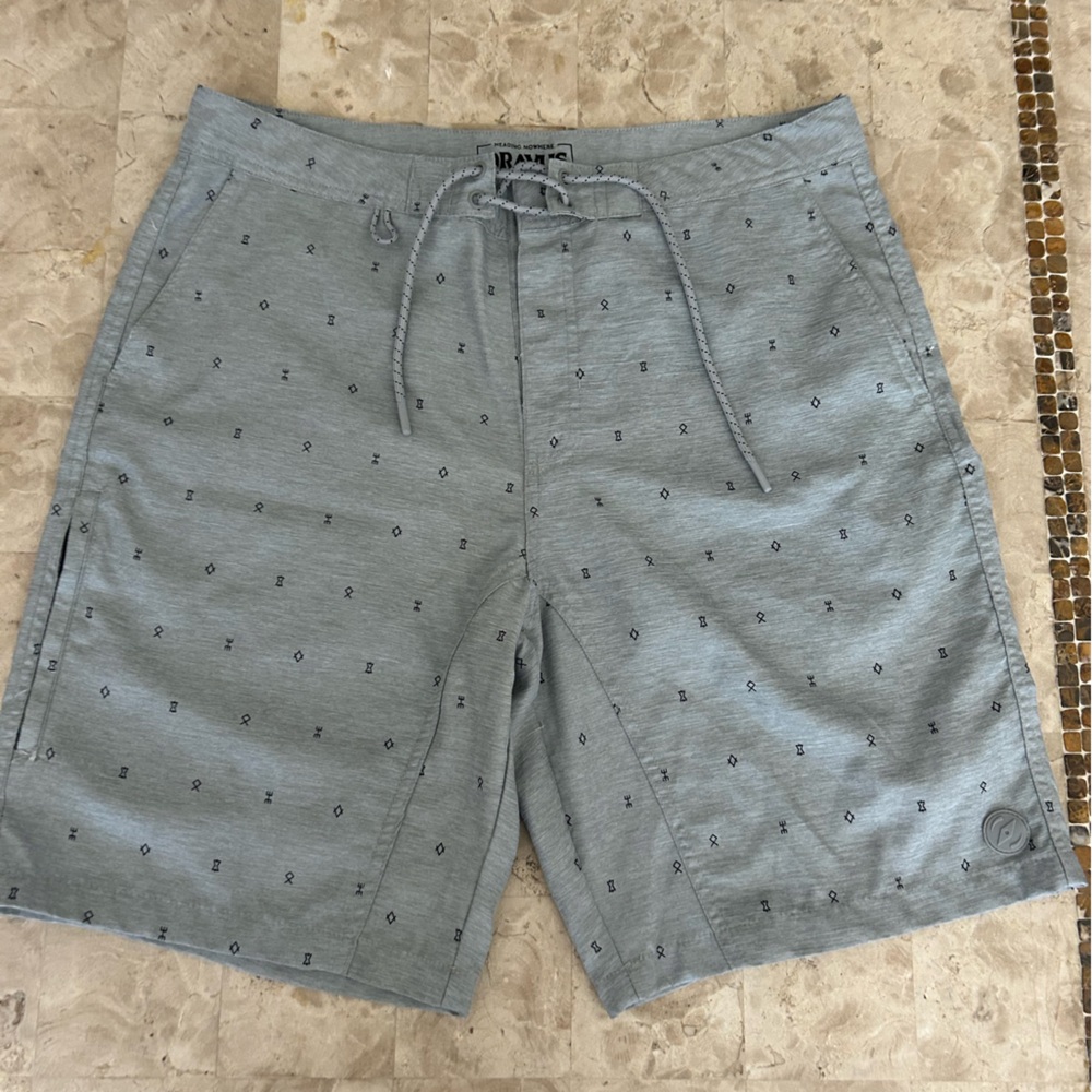 Dravus Mens‎ Hybrid Walking/ Board Shorts Size 34